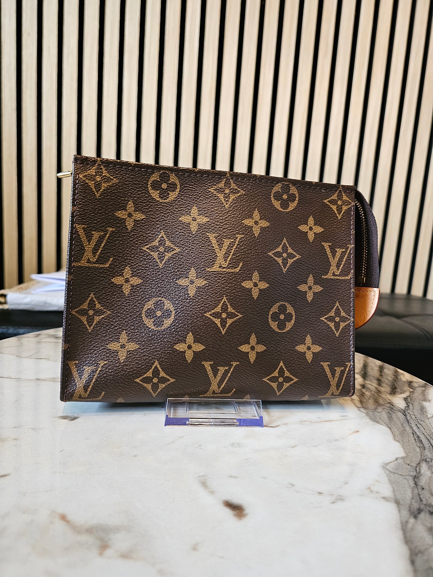 Toiletry pouch 19, MNG kanvas.