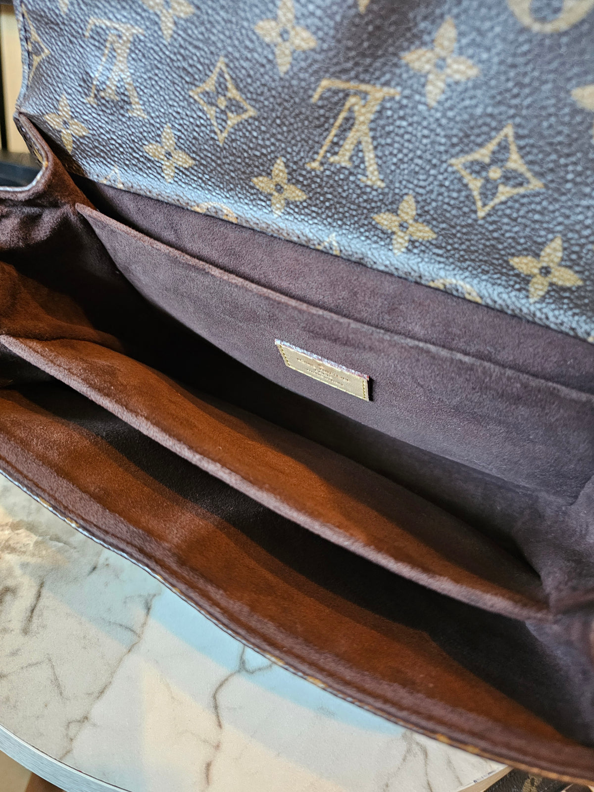 M44875 - Louis Vuitton bag, pochette Métis, monogram kanvas.
