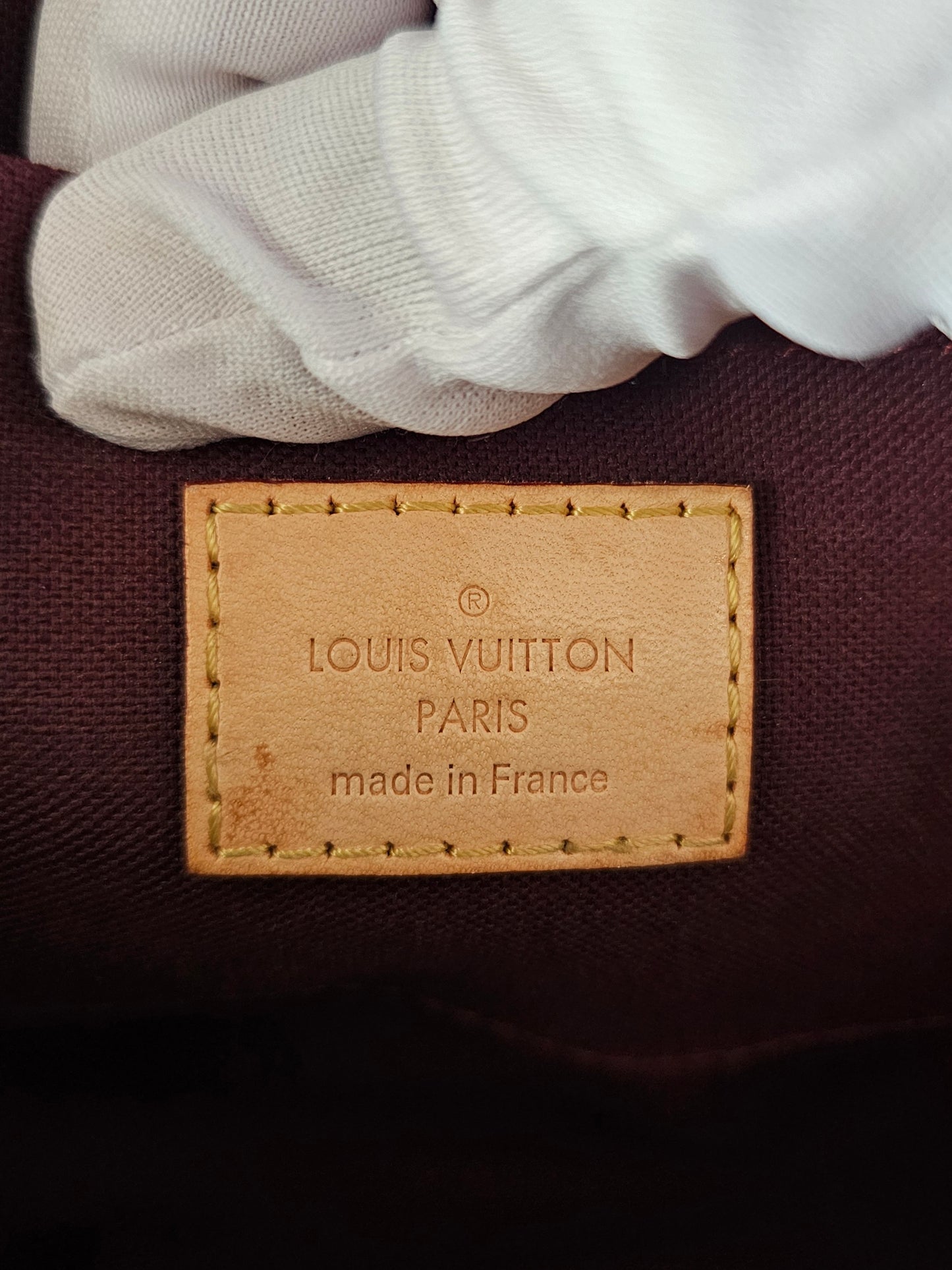 M40718 - Louis Vuitton Favorite MM bag, MNG. Kanvas.
