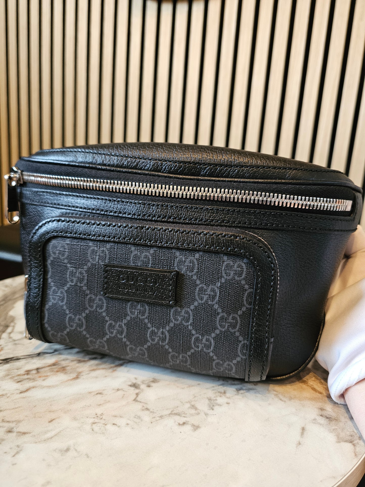 795463 - Gucci black beltbag, GG supreme.