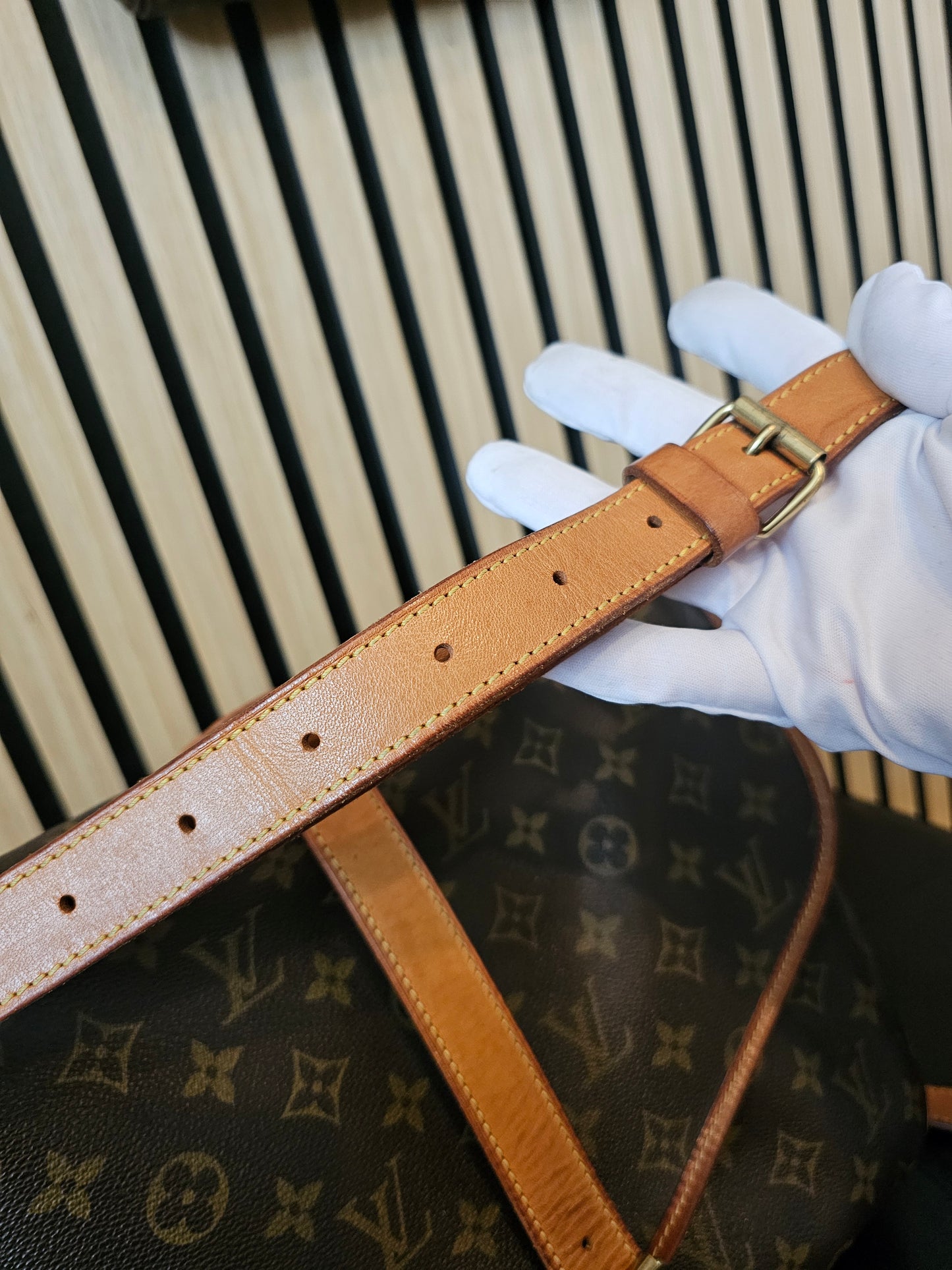 M42254 - Louis Vuitton bag, Saumur 35, MNG. Kanvas.
